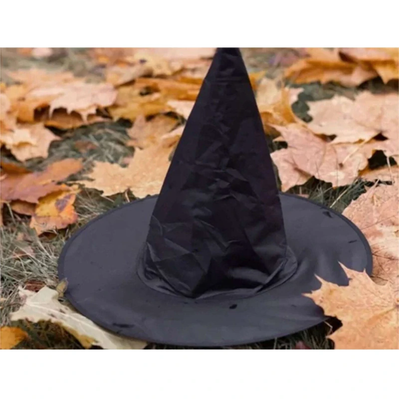 Čarodějnický klobouk na Halloween – klasická špičatá čepice se vzorem