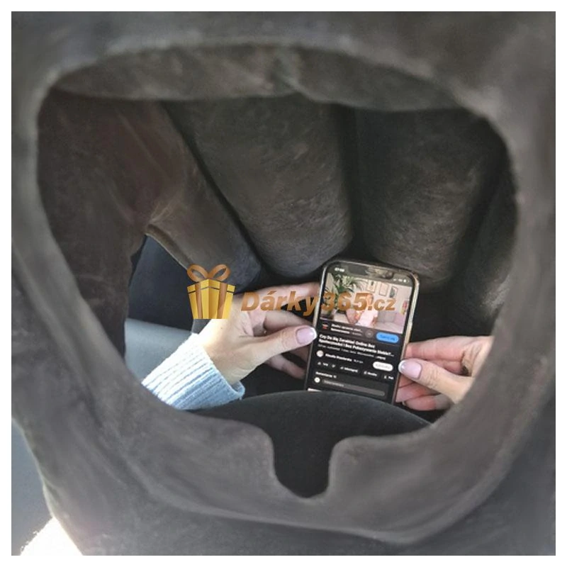 Nafukovací cestovní polštář do letadla, vlaku i auta