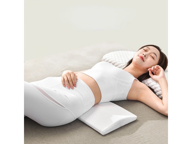 Polštář do pasu z paměťové pěny